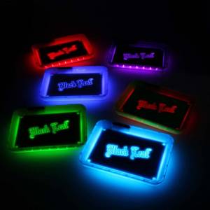 Black Leaf LED Rolling Tray 34x27,5cm